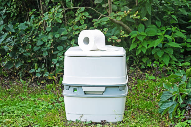 Best Porta potty rental near me  in Clermont, IN