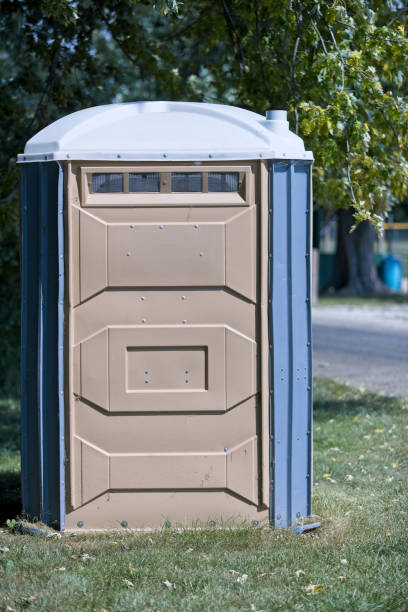 Best Portable restroom trailer rental  in Clermont, IN